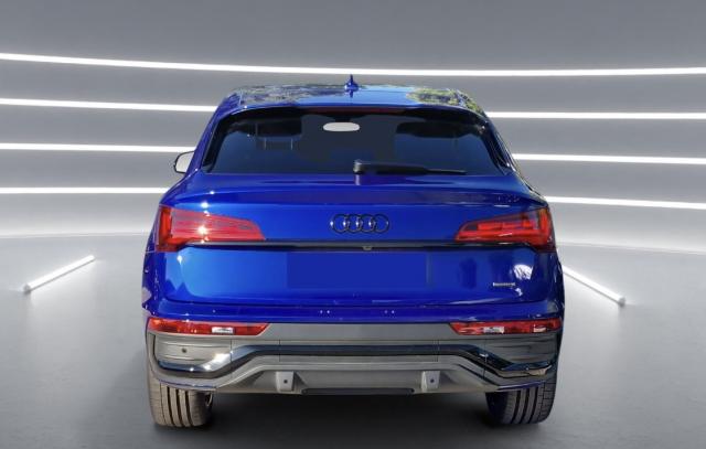 Audi Q5 image 1