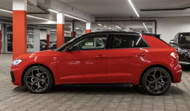 Audi A1 image 1