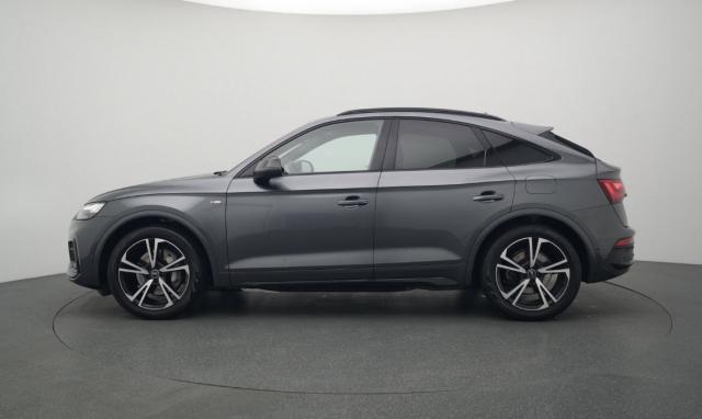 Audi Q5 image 2