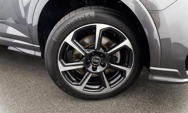 Audi Q3 image 6