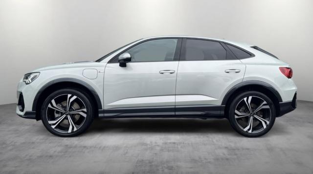 Audi Q3 image 5