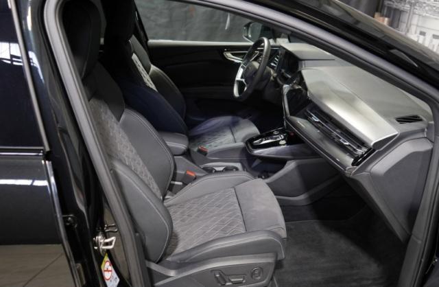 Audi Q4 E-Tron image 2