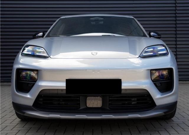 Porsche Macan image 5