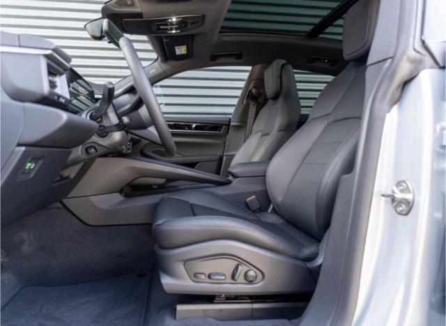 Porsche Macan image 4