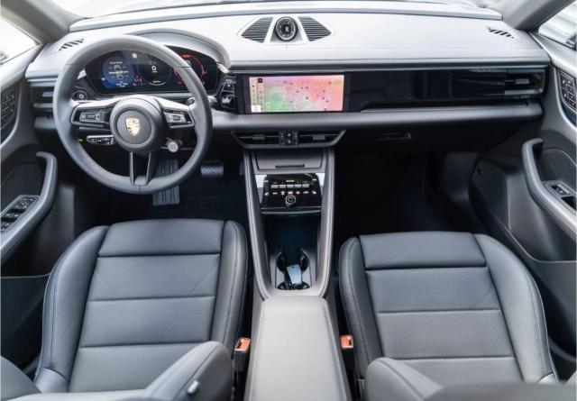 Porsche Macan image 7