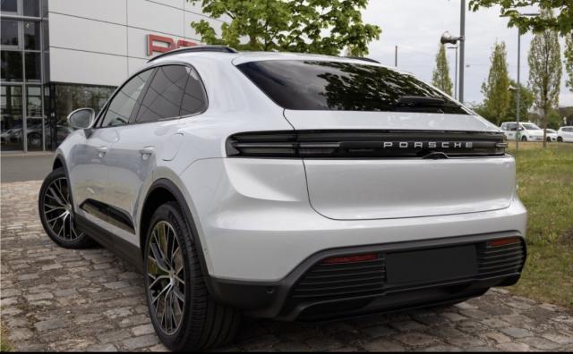 Porsche Macan image 7