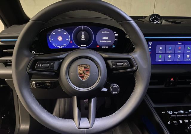 Porsche Macan image 5