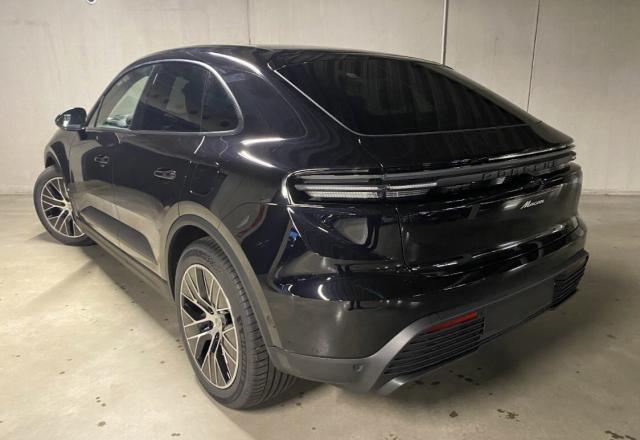 Porsche Macan image 7