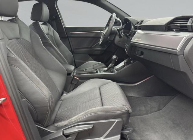 Audi Q3 image 2
