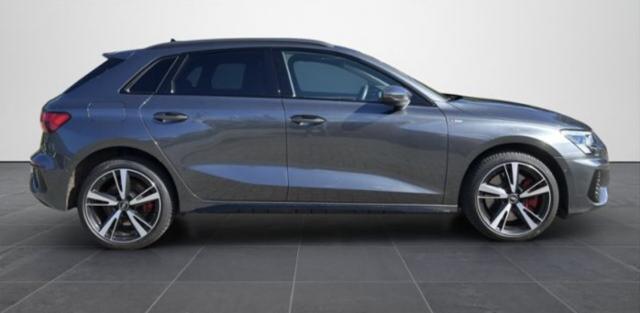 Audi A3 Sportback image 3