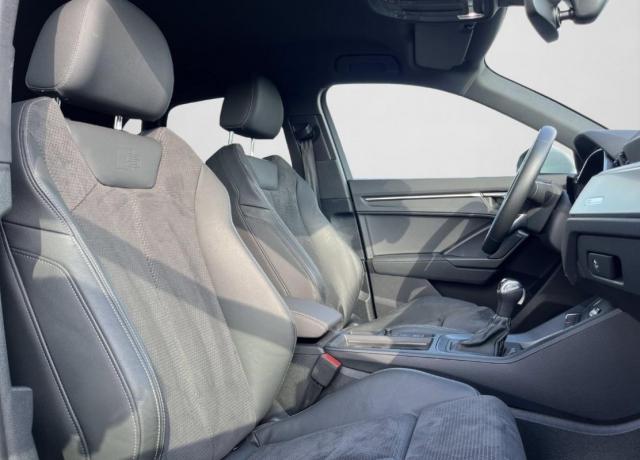 Audi Q3 image 6