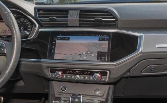 Audi Q3 image 1