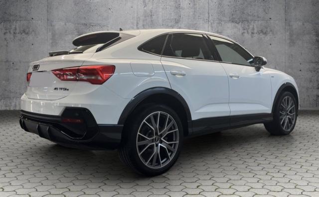 Audi Q3 image 6