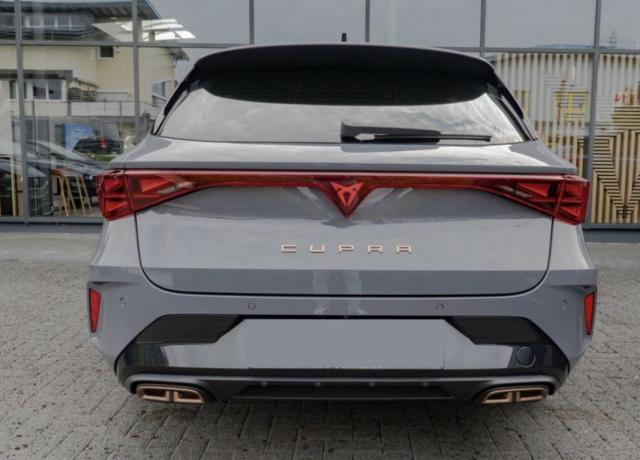 Cupra Leon image 5
