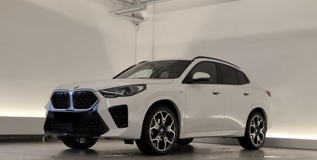 Bmw X2 20i Sdrive 170 M-Sport / Jantes 20 Camera 360° Pack Innovation Coffre Elec