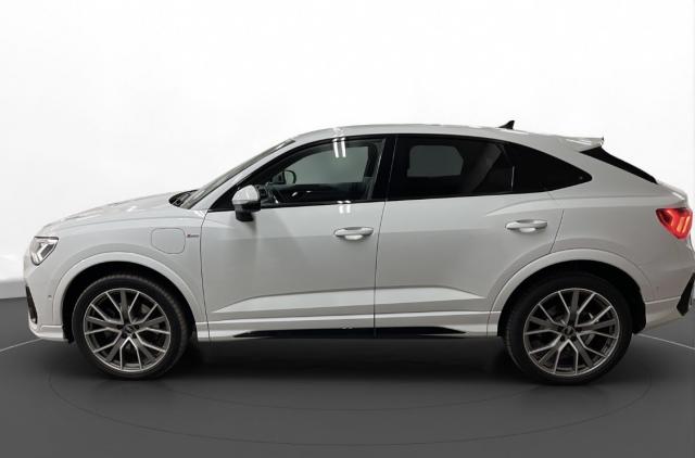 Audi Q3 image 4