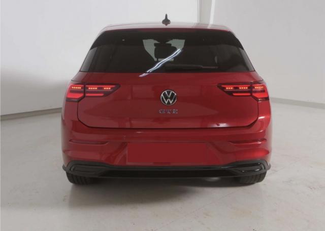 Volkswagen Golf image 1