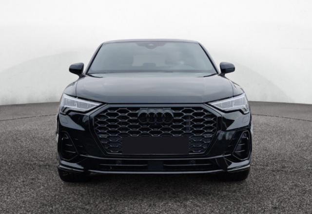 Audi Q3 image 6