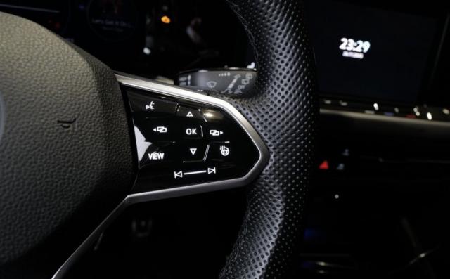 Volkswagen Golf image 7