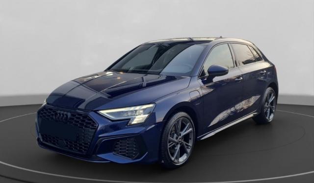 Audi A3 Sportback 40 Tfsie 204 S-Line Hybride Rechargeable / Matrix Led B&o Keyless