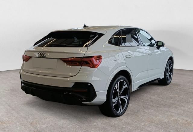Audi Q3 image 7