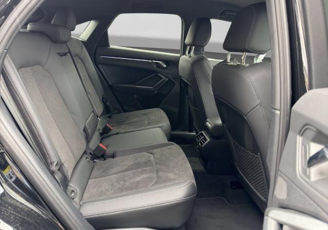 Audi Q3 image 1