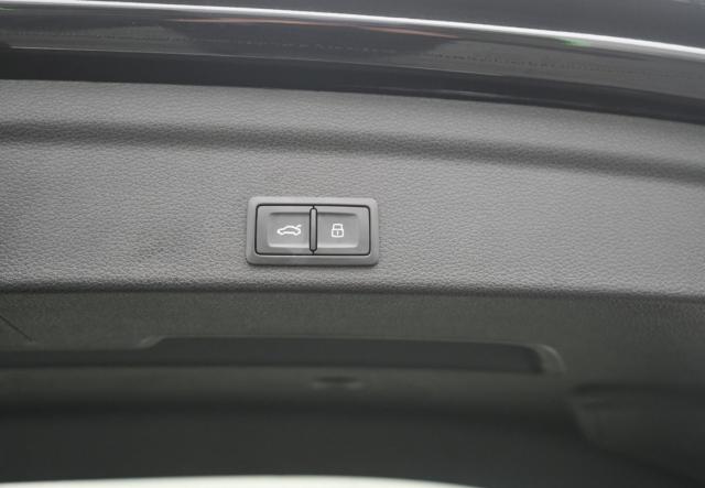 Audi Q3 image 3