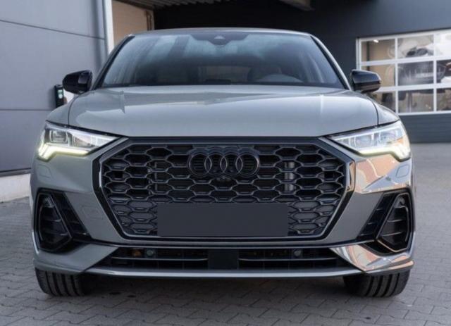 Audi Q3 image 8