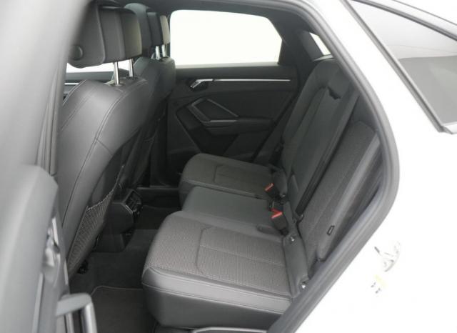 Audi Q3 Sportback image 2