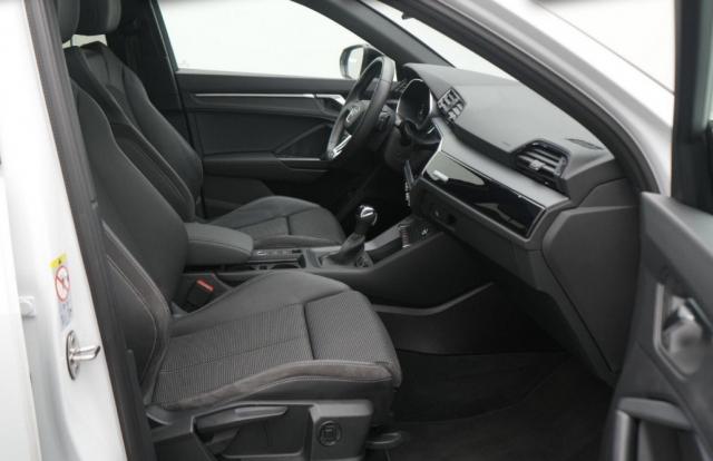 Audi Q3 Sportback image 8