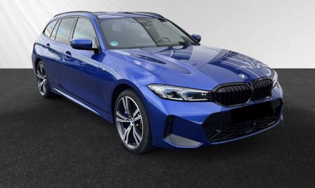 Bmw Série 3 330e Touring X-Drive 292 M-Sport Hybride Rechargeable / Pack Innovation Camera 360° Coffre Elec