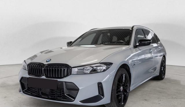 Bmw Série 3 Touring X-Drive 330e 292 M-Sport Pro / Regulateur De Distance Camera Recul Pack Innovation