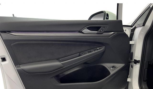 Volkswagen Golf image 1
