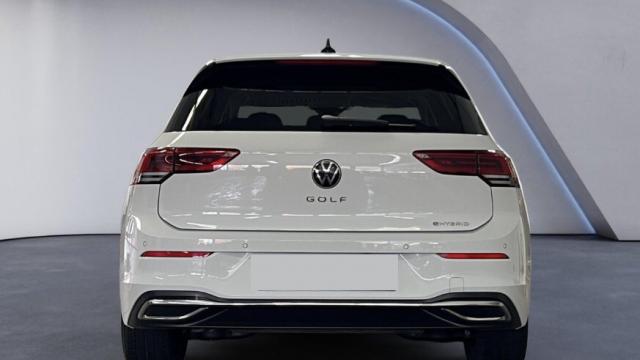 Volkswagen Golf image 4