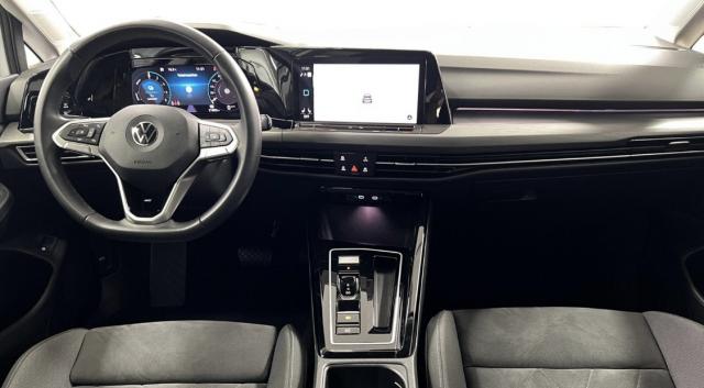 Volkswagen Golf image 5