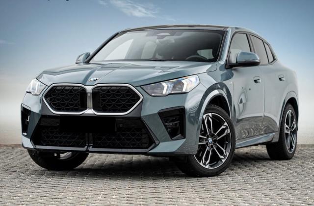 Bmw X2 20i Sdrive 170 M-Sport / Toit Panoramique Attache Remorque Coffre Elec Apple Carplay Android Auto