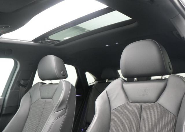 Audi Q3 Sportback image 8