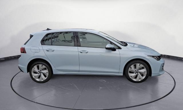 Volkswagen Golf image 5