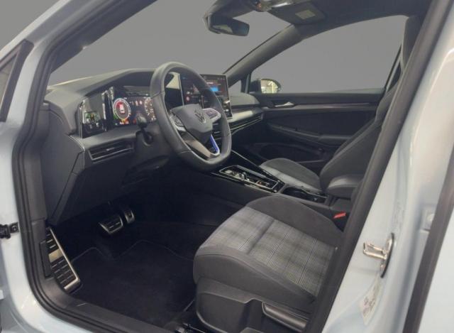 Volkswagen Golf image 3