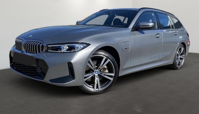Bmw Série 3 Touring 330e 292 M Sport Hybride Rechargeable / Attache Remorque Phares Laser Caméra De Recul