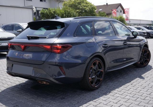 Cupra Leon image 7