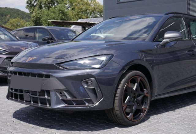 Cupra Leon image 8