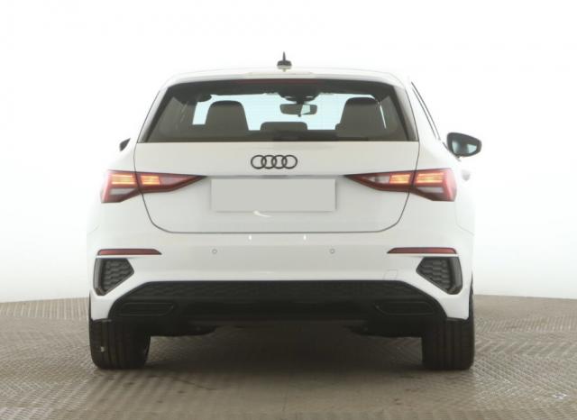 Audi A3 Sportback image 4