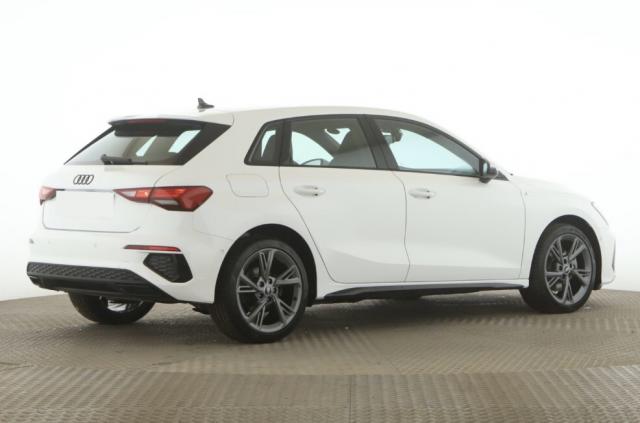 Audi A3 Sportback image 5