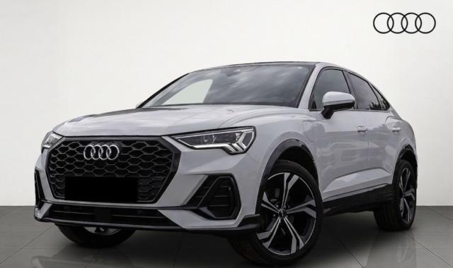 Audi Q3 Sportback 45 Tfsie 245 S-Line Hybride Rechargeable / Toit Ouvrant Sonos Coffre Elec Regulateur De Distance
