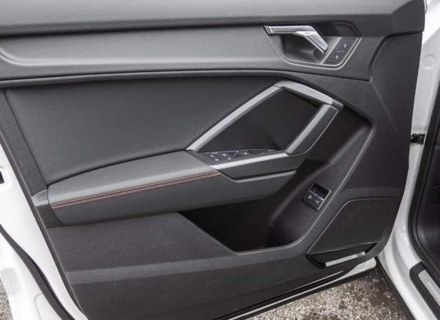 Audi Q3 Sportback image 9