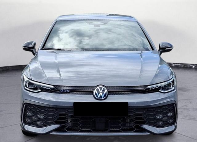 Volkswagen Golf image 2