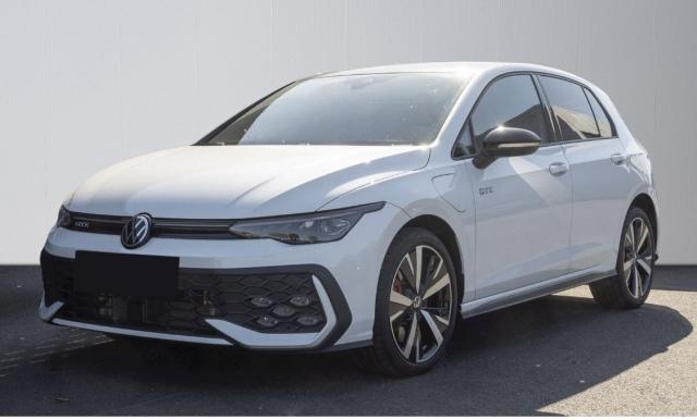 Volkswagen Golf Gte 272 (20kw) Black Style Hybride Rechargeable / Camera 360° Aff Tete Haute Regulateur De Distance Iq Light Matrix Led