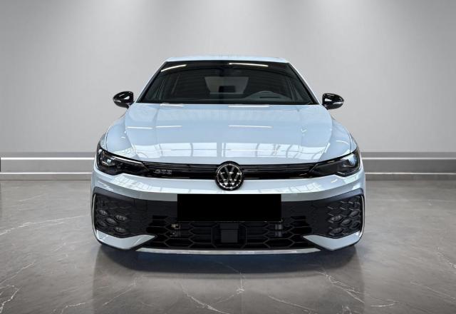 Volkswagen Golf image 4