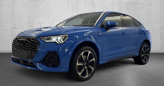 Audi Q3 Sportback 45 Fsie 245 S-Line Hybride Rechargeable / Matrix Led Caméra 360° Coffre Elec Jantes 19